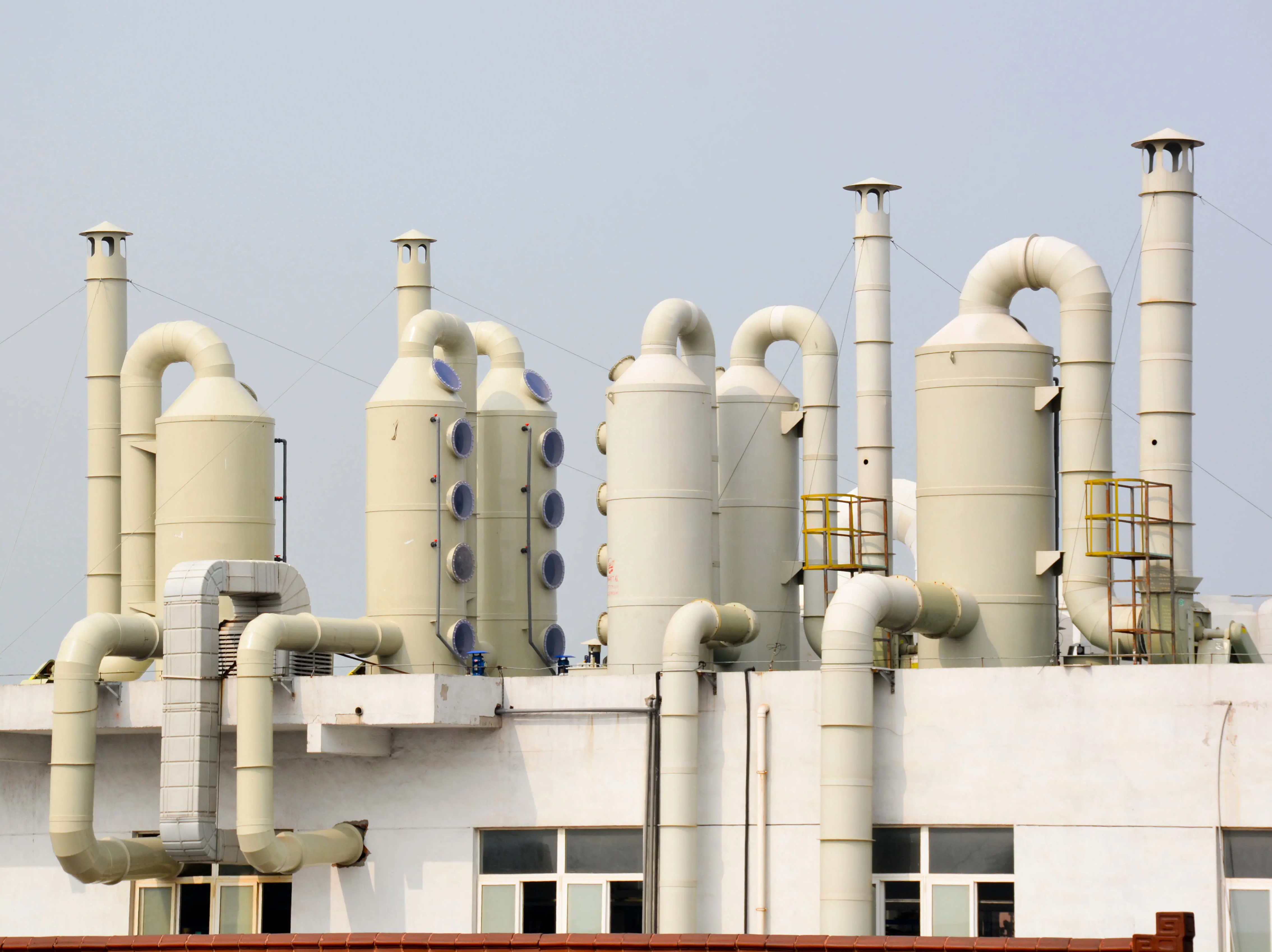 Industrial exhaust gas purification scrubber system